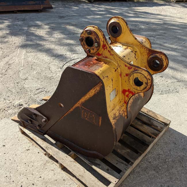 Used BUCKET & ADJ GRP 1683061 5